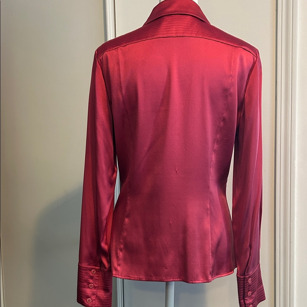 St. John Vibrant Raspberry Red Silk Tailored Blouse - Picture 3 of 9